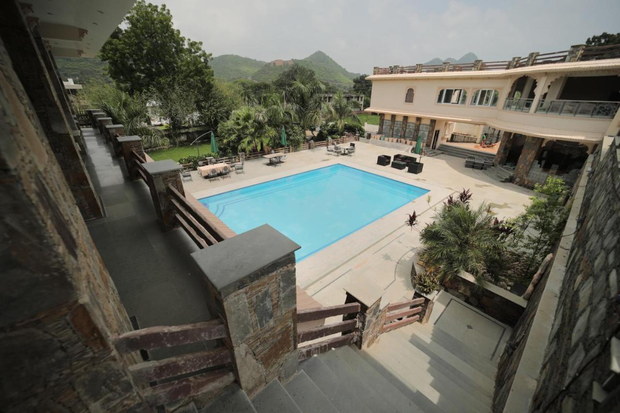 Vache Farm Stay Udaipur Exterior foto