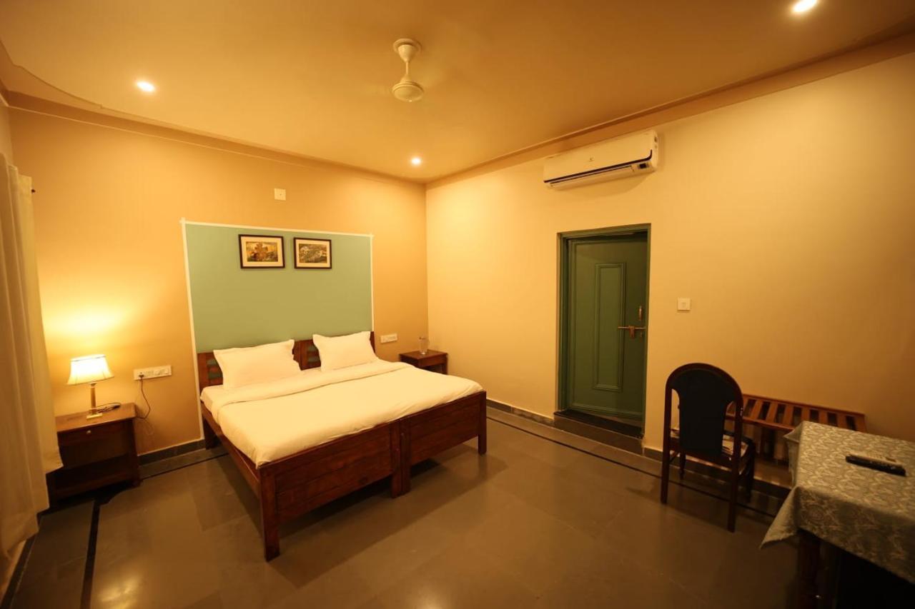 Vache Farm Stay Udaipur Exterior foto